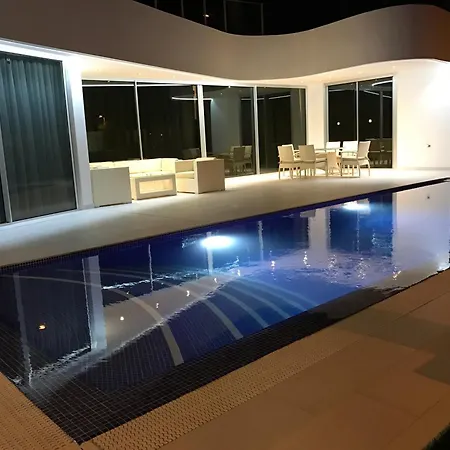 Villa Flamingo